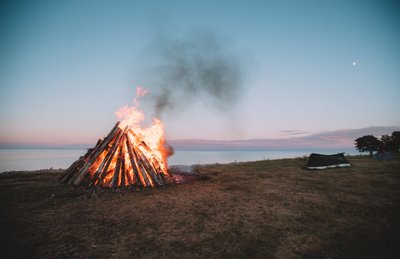 Muinastulede öö