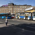 ФОТО: В Таллинне близ кинотеатра "Космос" столкнулись трамвай и автобус