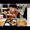 VIDEO: Uus trend " mukbang"! 14-aastane sööb veebikaamera ees õhtusööki ning teenib ühe õhtuga 1500 dollarit!