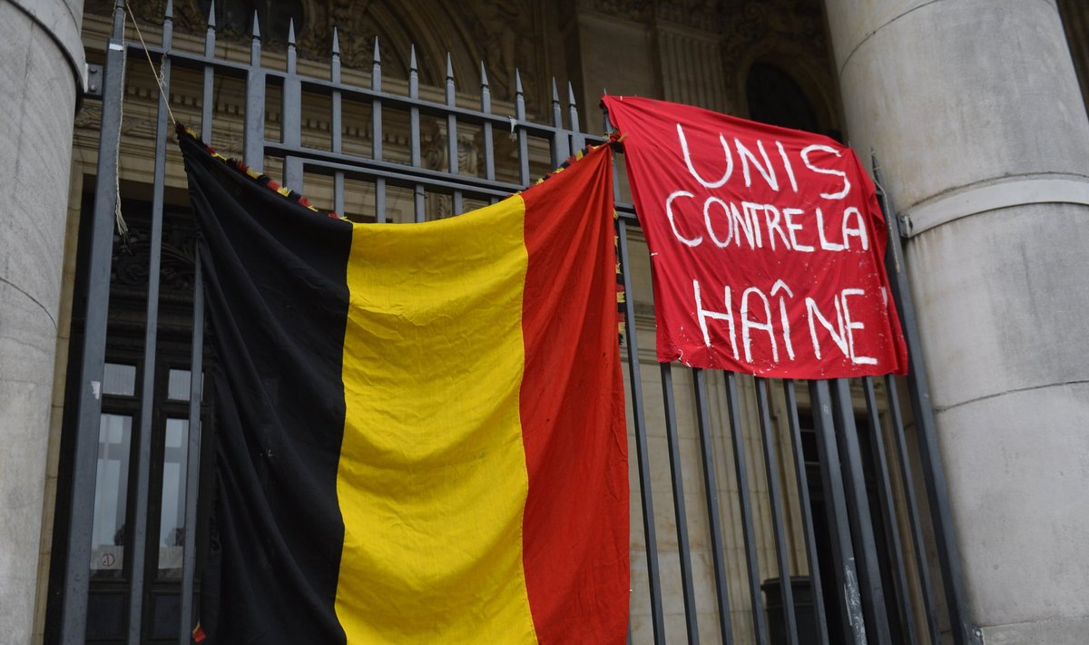 Ühiselt viha vastu, kõlab loosung Belgia lipu kõrval.
