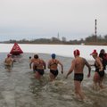FOTOD: Taliujumise festivali "Anne Ahven" võitja läbis jääkülmas vees 1,5 km