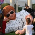 KLÕPS | Võimas! Fännid püstitasid Ed Sheerani auks Moskvasse punapäise skulptuuri