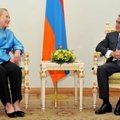 Clinton: Armeenia-Aserbaidžaani kokkupõrked võivad ägeneda palju laiemaks konfliktiks