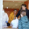 ФОТО И ВИДЕО | В школах Таллинна в пятницу выдали почти 19 тысяч продуктовых наборов