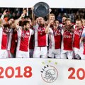 Manchester United ostis Amsterdami Ajaxi jalgpalluri