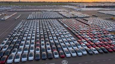 Hiina autod on muutnud Euroopa sadamad hiigelsuurteks parklateks