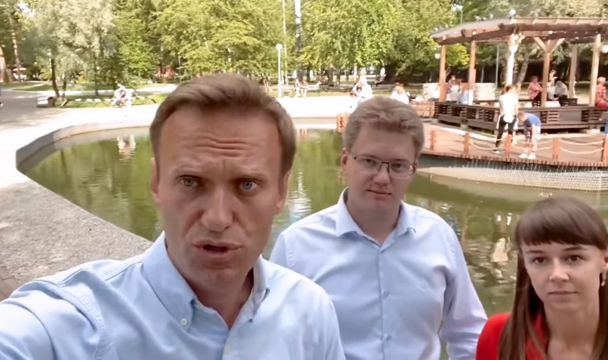 Видео Алексея Навального из Томска