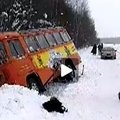 VIDEO: Vanad autod kogunesid lumevaalu trotsides talveralliks