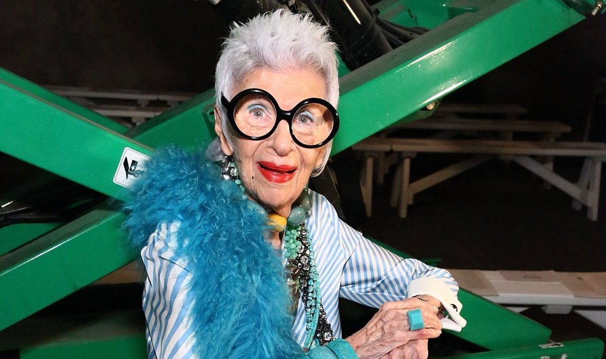 Maailmakuulus modell Iris Apfel, kes sõlmis 97aastaselt uue töölepingu Foto: AFP, Astrid Stawiarz