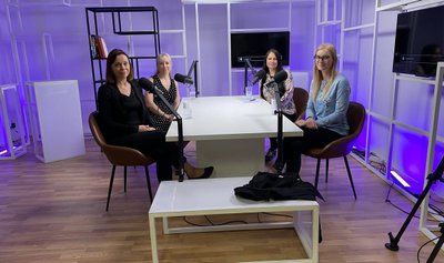 Parim näide videocast’idest on Delfi ellu kutsutud saade „Emadusest“, mis keskendub kõigele sellele, mis on seotud emaks olemisega.