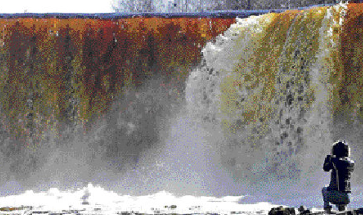 Kauni Jägala joa veejõudu kasutab Linnamäe hüdroelektrijaam. Varsti peab seegi tootja läbi ajama väiksema toetusega. 