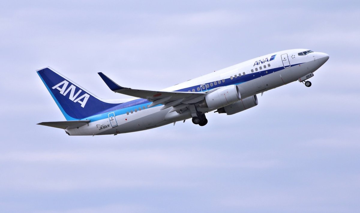 ANA lennufirma Boeing 737 lennuk