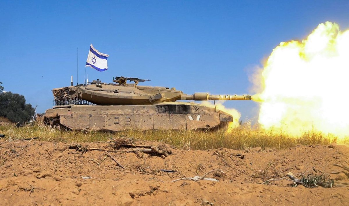 Juudiriigi tank tulistab Gazas