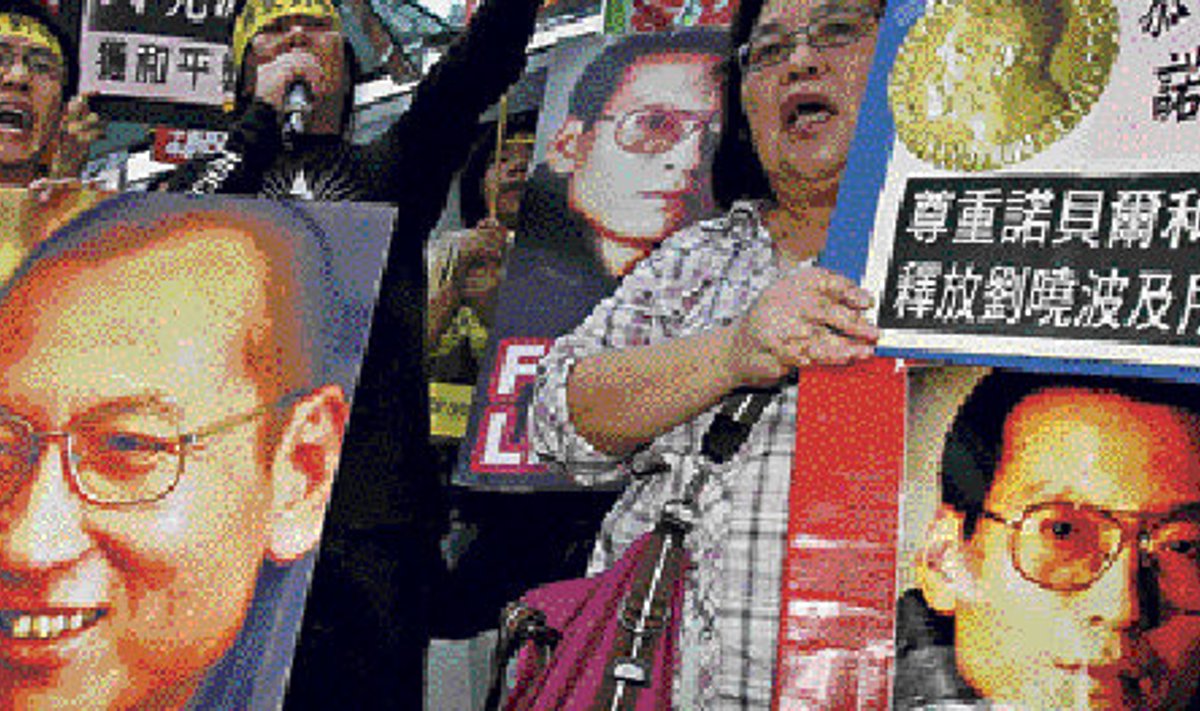 Hongkongis võib Liu vanglast vabastamist nõuda, Mandri-Hiinas võib selle eest aga vangi sattuda.