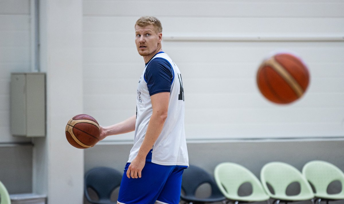 Matthias Tass kolmapäevasel korvpallikoondise avatud treeningul.