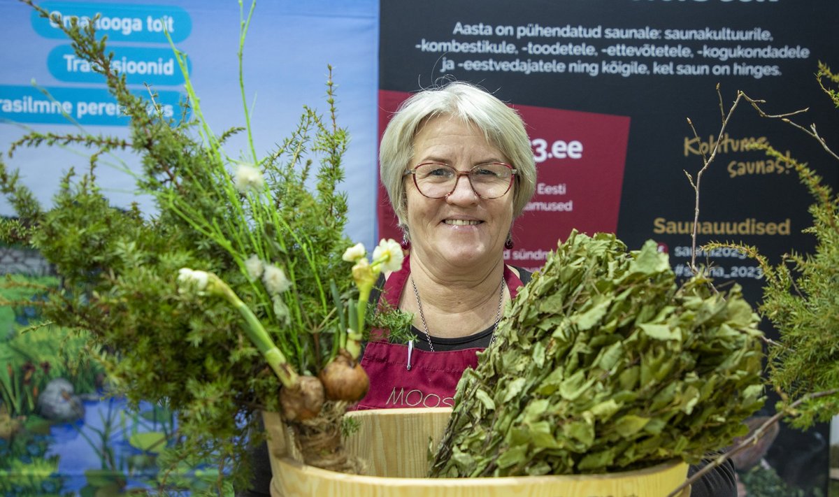Kellel väärt saunasoovitusi ja sauntarkusi vaja, siis selle tarvis tasub Tourestilt üles leida Mooska suitsusauna perenaine, Eesti tuntuim saunanaine Eda Veeroja. Teda võib kohata nii saunaekspositsiooni juures, aga hoopis enam Eesti maitsete tutvustajate juures, kus ta turustab oma suitsusaunas suitsetatud liha.