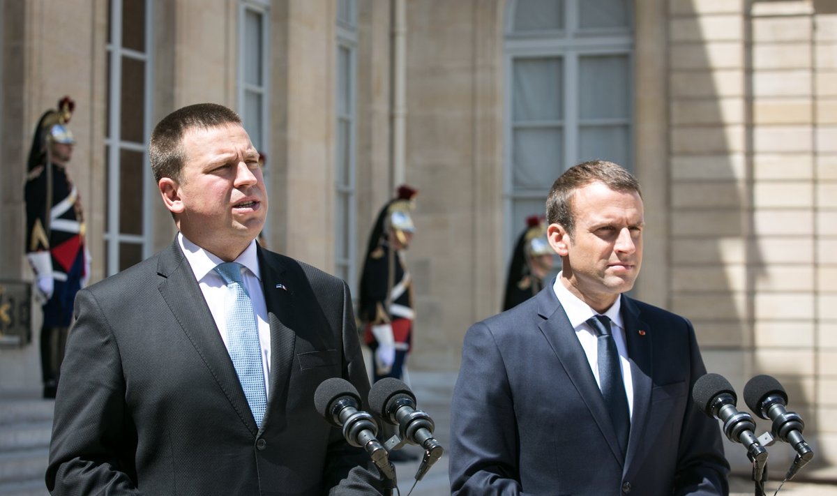MIDA RAHVAS ARVAB? Peaminister Jüri Ratas (vasakul) ja Prantsusmaa president Emmanuel Macron.