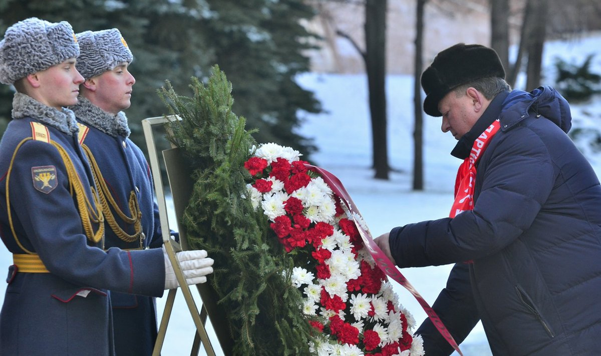 Александровский сад в Москве, могила неизвестного солдата