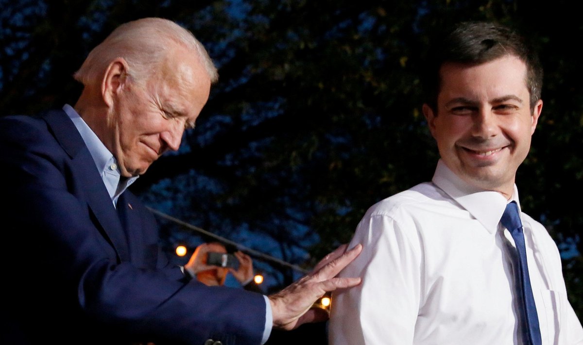 Arvatavasti leiab Bideni alluvuses silmatorkava koha eelvalimistel tuntust kogunud 38-aastane Pete Buttigieg (paremal).
