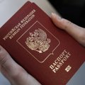 Законопроект: гражданство РФ можно получить без отказа от иностранного
