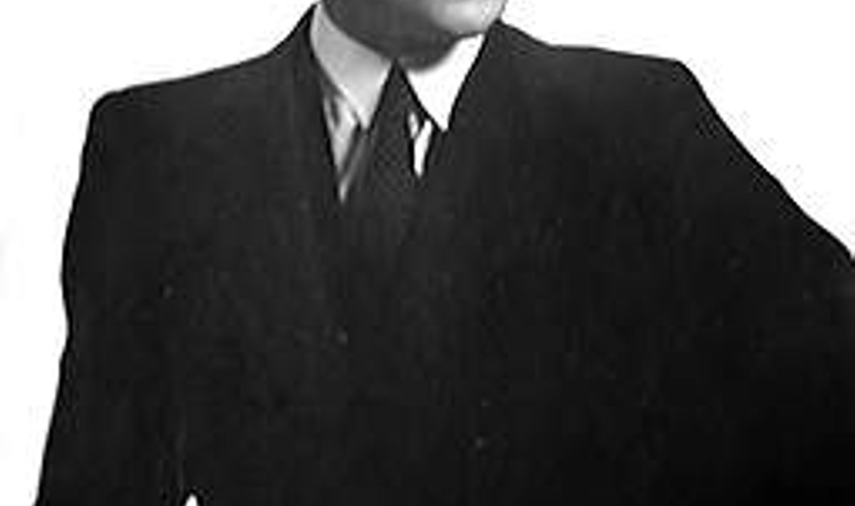 MEELDIS EESTIS: Tulevane president Paasikivi sekretär Toivo Heikkilä oli aastatel 1932-34 Soome saatkonnas Tallinnas. Foto: Antti Heikkilä kogu