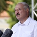 Lukašenka vihjas võimult lahkumisele