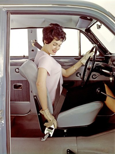 1959. aastal võttis Volvo kasutusele kolmepunkti-turvavöö