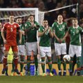 Jalgpalli MM-valikmängud: suurüllatusi ei sündinud, Iirimaa ja Wales tegid viigi