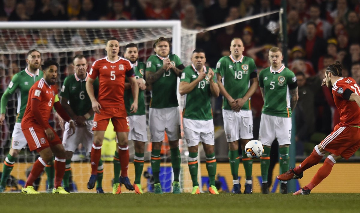 Gareth Bale`i karistuslöök Walesi ja Iirimaa mängus