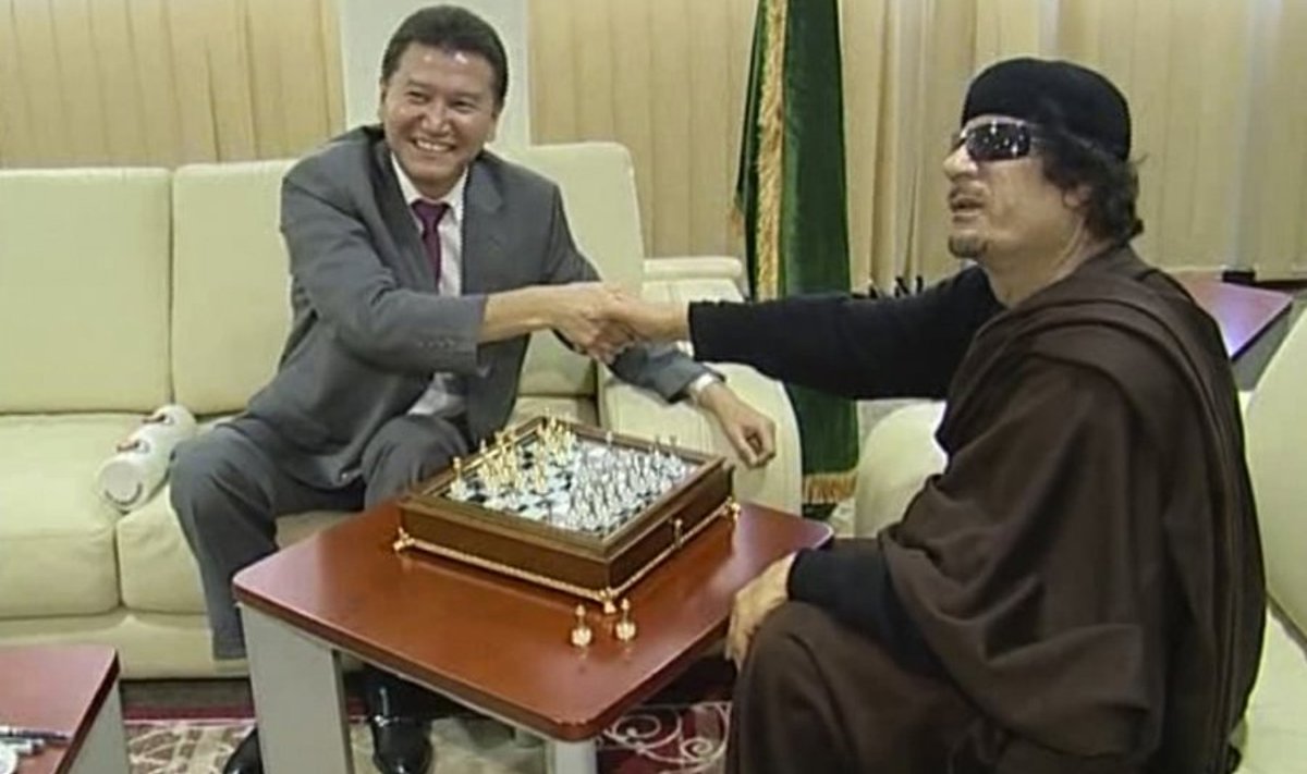 Iljumžinov ja Gaddafi 