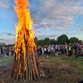 ФОТО | Смотрите, какой костер зажгли в Ласнамяэ и кто пришел на праздник!