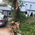 Недельный тур в Грецию испорчен! После жестокого шторма эстонские туристы третий день сидят в гостинице без света и воды