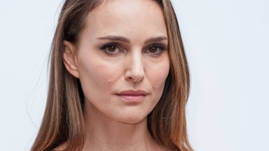 FOTO | Natalie Portman kandis Diori moesõul selle sügise kõige mugavamaid saapaid