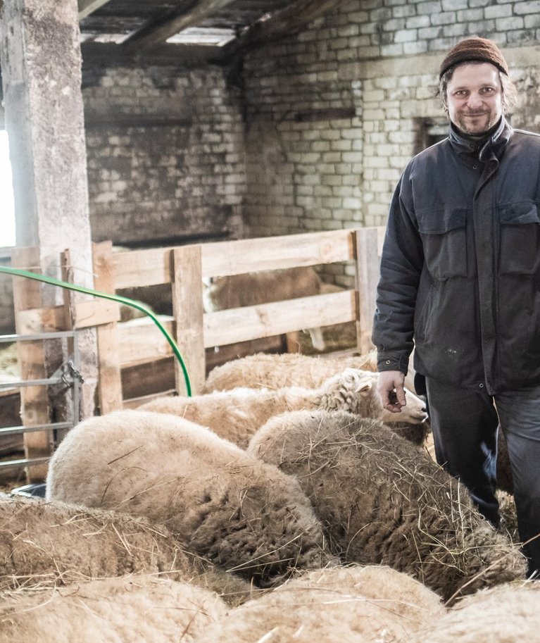 Valgamaa lambakasvataja Mats Meriste on loonud tulundusühistu, mis aitab väiketootjatel oma lambalihale ostjad leida.