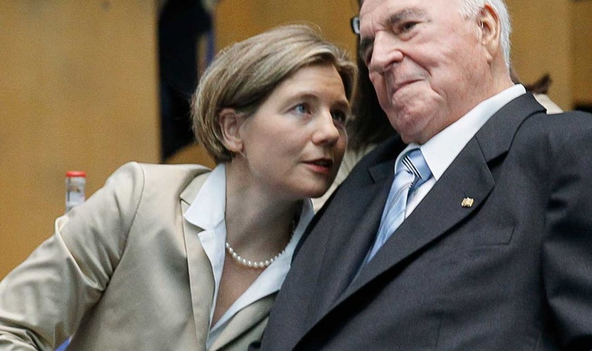 Endine kantsler Helmut Kohl ja tema teine abikaasa Maike Kohl-Richter eelmise aasta augustis.