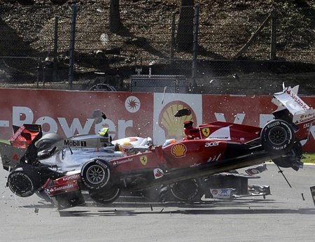 Hamiltoni ja Alonso kokkupõrge