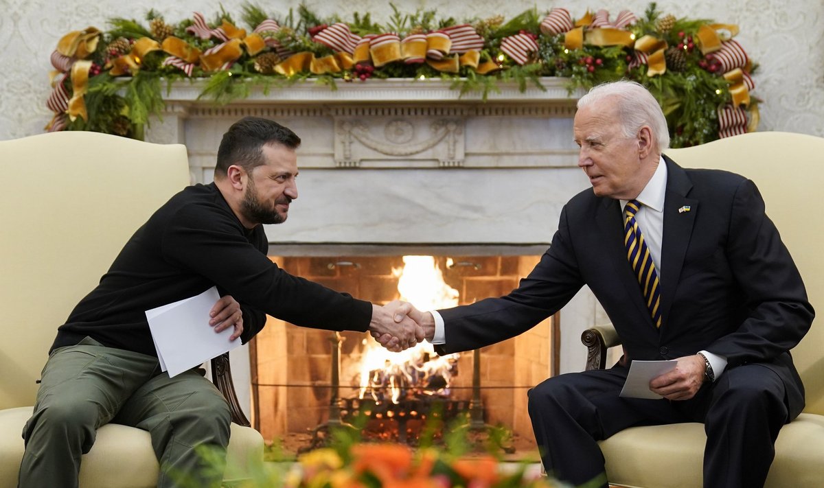 Ukraina president Volodõmõr Zelenskõi ja USA president Joe Biden