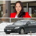 ФОТО: Елена Глебова ездит на Mercedes с мощным двигателем — кто за это платит?
