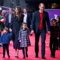 ФОТО И ВИДЕО | Кейт Миддлтон и принц Уильям впервые появились на красной дорожке с детьми