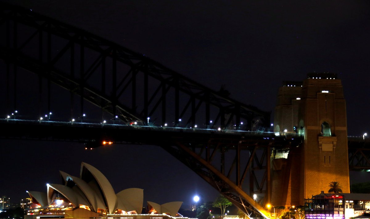 Sydney's tähistatakse Maa tundi juba kümnendat korda. 