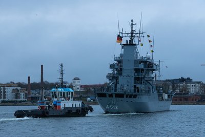 NATO 1. alalise miinitõrjegrupi kolm laeva saabusid Tallinna