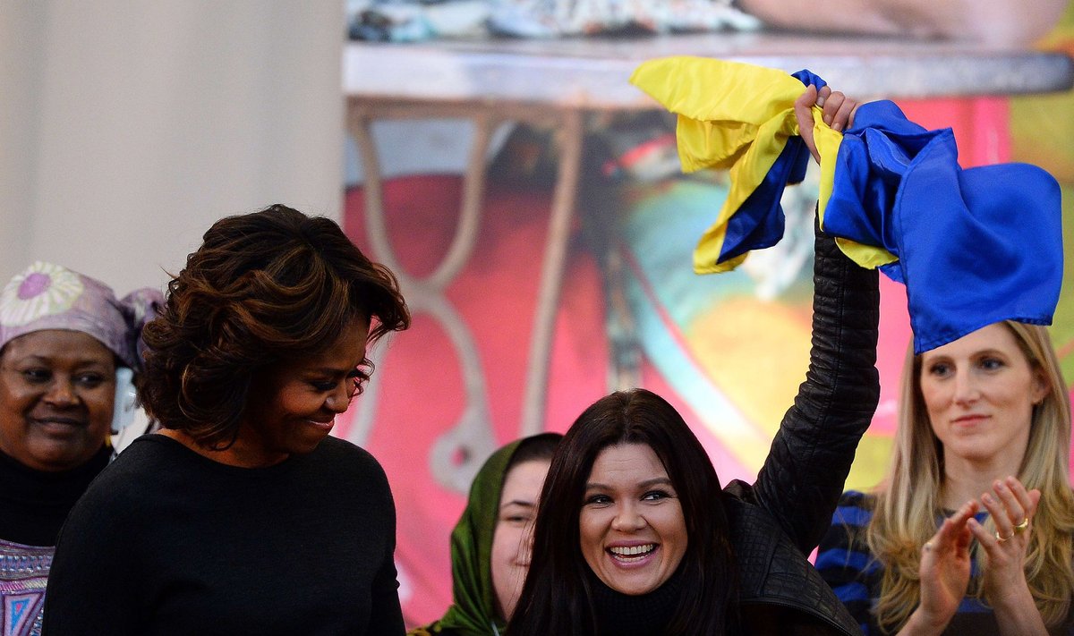 Ruslana Lõzõtško võtmas vastu International Women of Courage 2014 preemiat