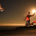VIDEO: Imelised kaadrid: Anthony Davis asendas Nike fotosessioonil palli päikesega
