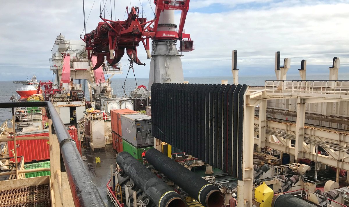 Allseas laev Solitaire, mis Läänemeres Nord Stream 2 gaasitoru paigaldab, on ajutiselt töö peatanud.