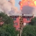 ВИДЕО: Город в Казахстане полностью эвакуируют после мощного взрыва на складе боеприпасов