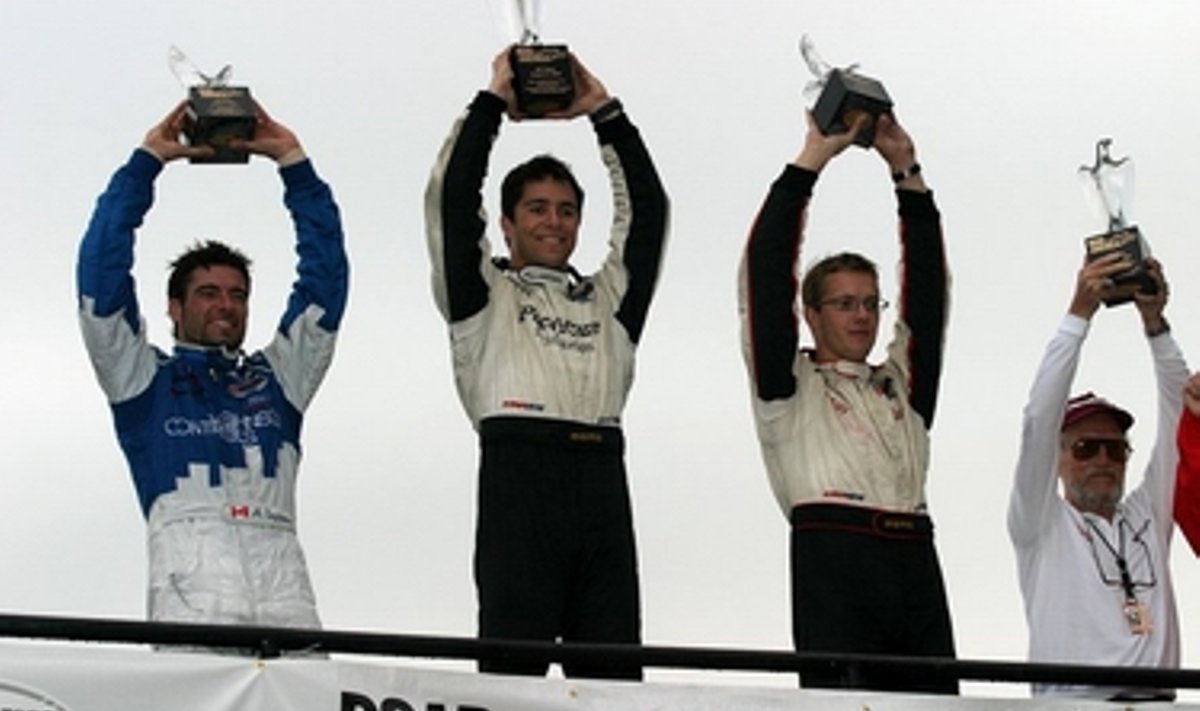 Road America etapi poodium (vasakult): Alex Tagliani, Bruno Junqueira, Sebastien Bourdais ja Paul Newman.