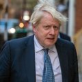 Oma koroonapidude uurimise peale pahane Boris Johnson lahkub parlamendist