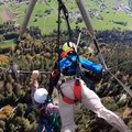 VIDEO: Šveitsi mägedes deltaplaaniga loodust nautida soovinud turisti sõit võttis kohe alguses äärmiselt hirmutava pöörde