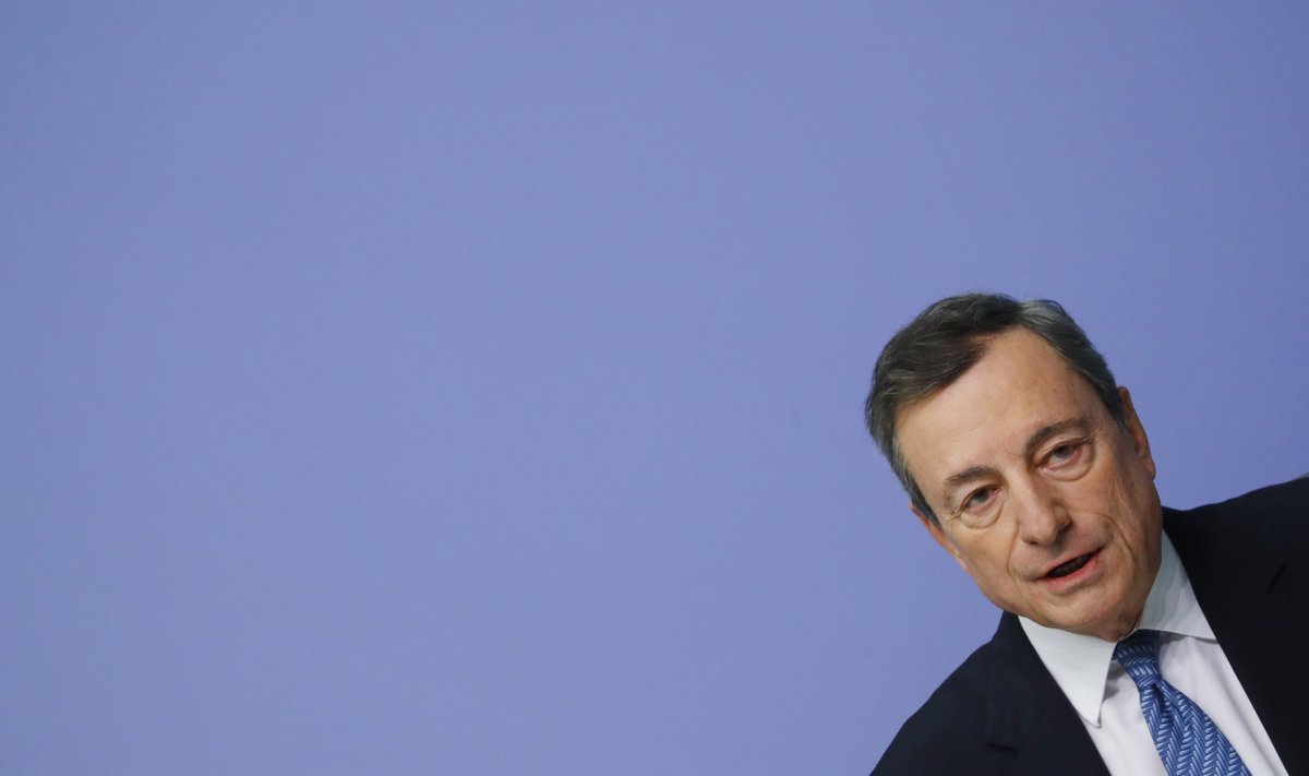 Euroopa Keskpanga juht Mario Draghi all paremas nurgas lõpetas hoogsa võlaostuprogrammi.