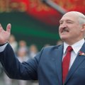 Для чего Лукашенко ежедневно губит страну? Да для защиты от нападения ЕС!